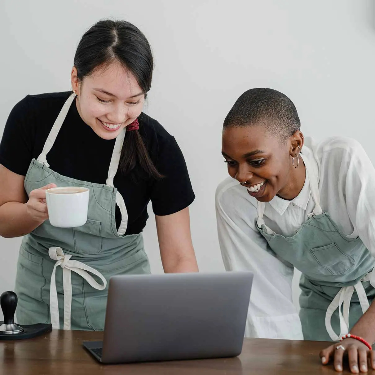 Women Working Women Working